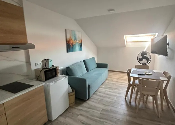 Διαμέρισμα Briones Al Mar *