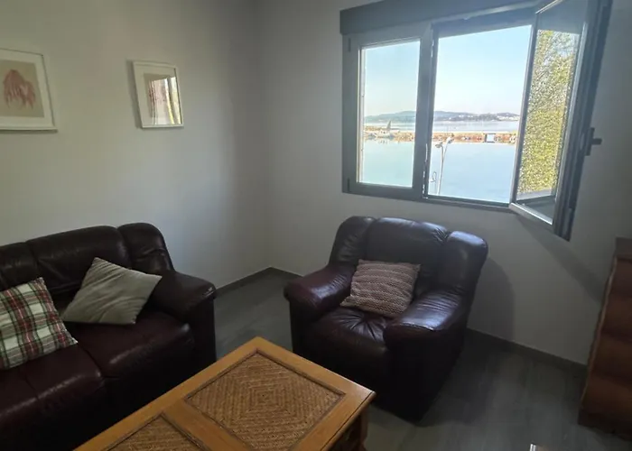 Briones Al Mar * Cambados